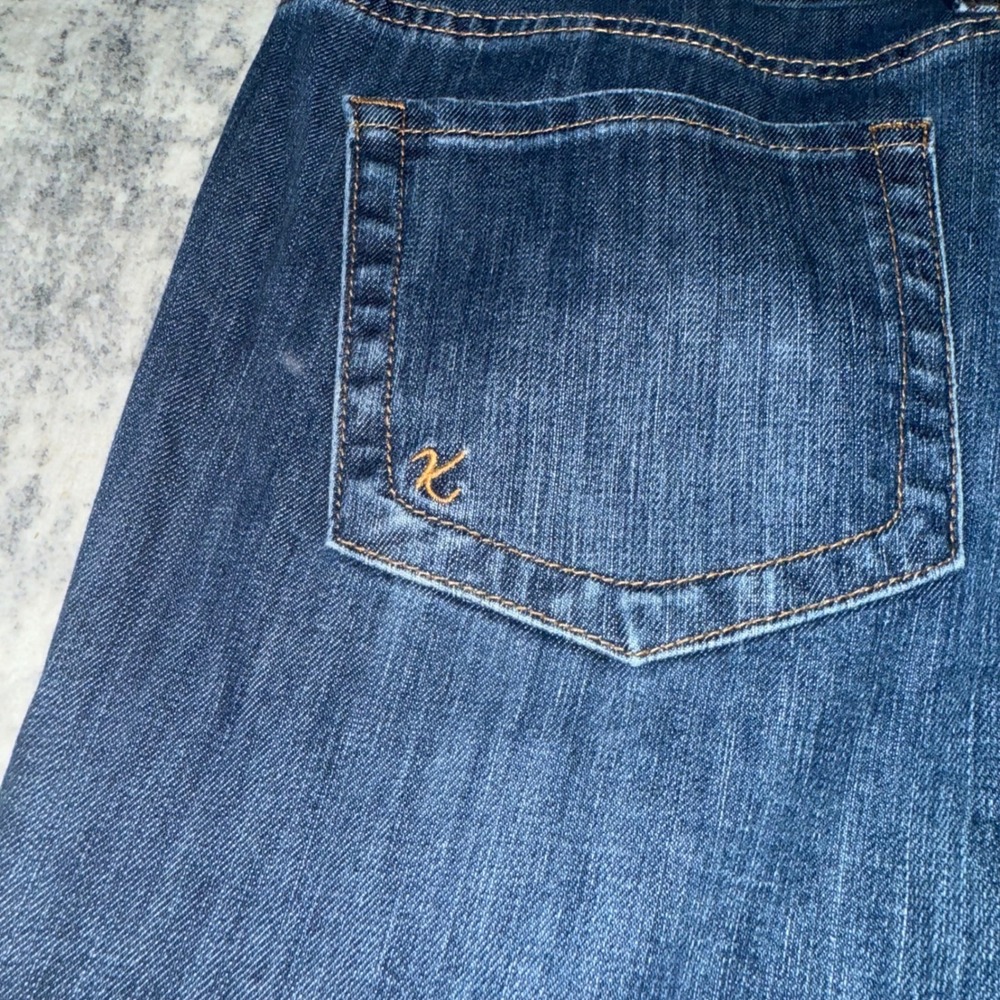 KUT from the Kloth Catherine Boyfriend Jeans Distressed Dark Wash Size 12 - Picture 11 of 11